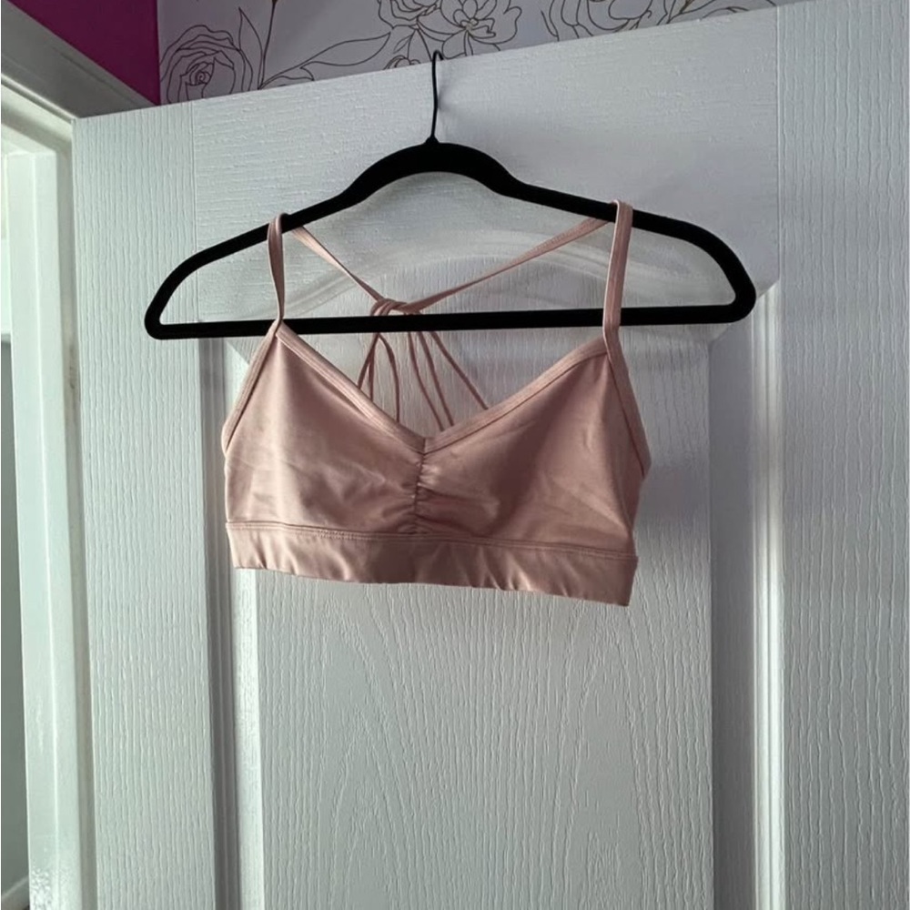 ALO Yoga Light Pink Strappy Sports Bra